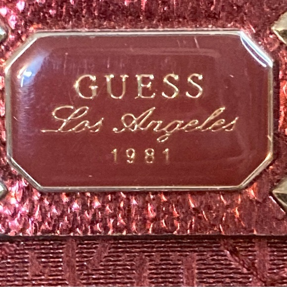 Guess crossbody/shoulder/ handbag maroon red - Picture 15 of 15